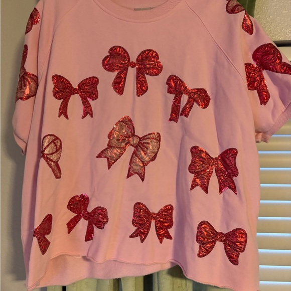 QUEEN OF SPARKLES Tops - QUEEN OF SPARKLES Pink Sweatshirt with Red Bow Accents